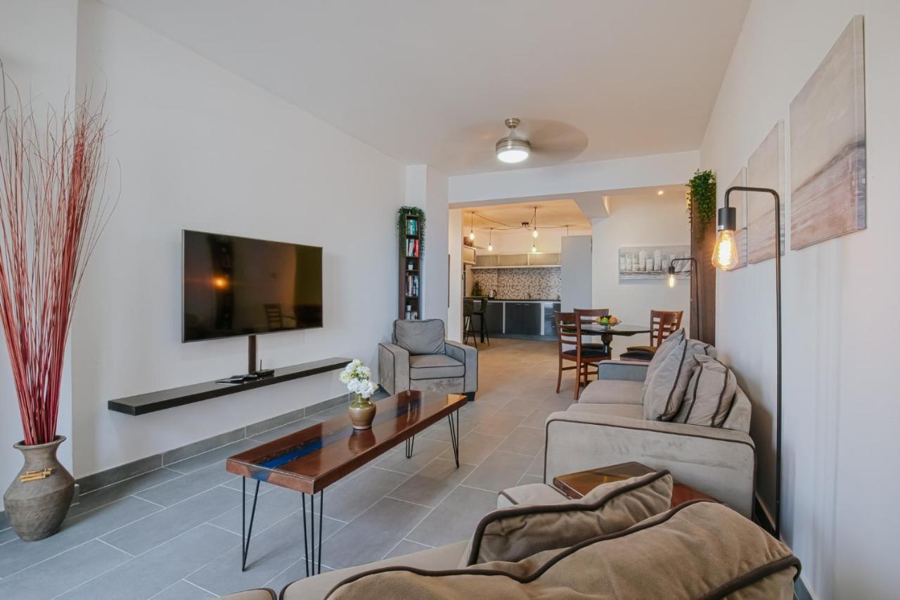 Lazaros Centre Apartment Larnaka